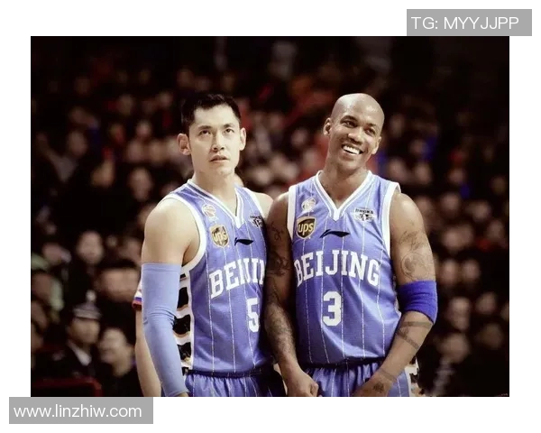 拉梅洛与汉普顿的精彩对决谁将成为新一代篮球明星的领军人物